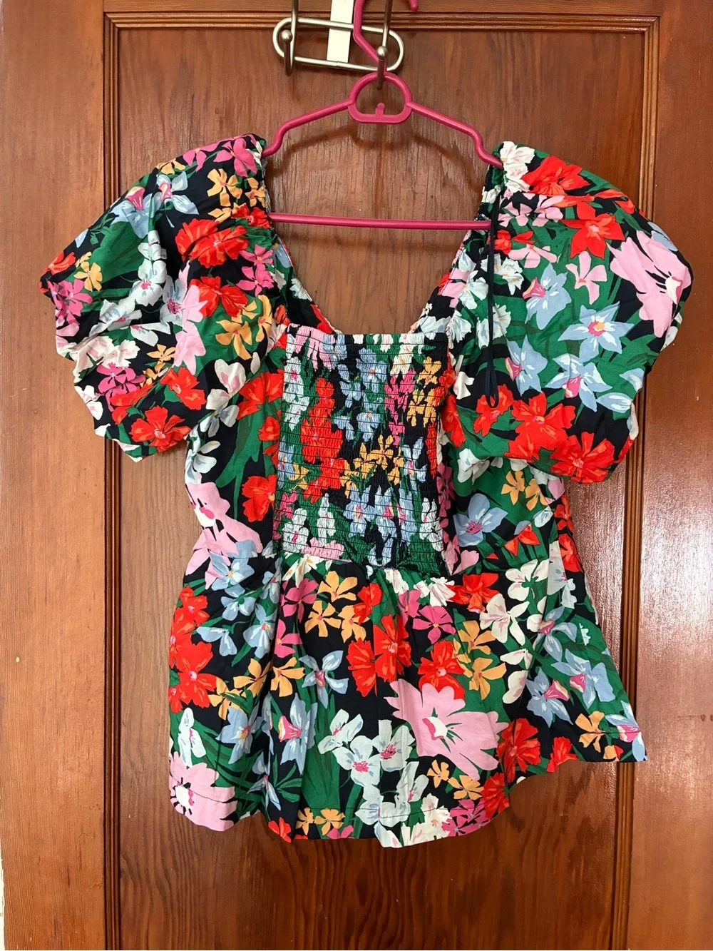 Floral Puff-Sleeve Smocked Peplum Top 🌸🌺🌹💐🌻🌼🪻